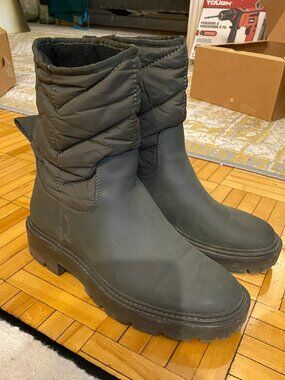 Ankle boots Zara- size 6.5
